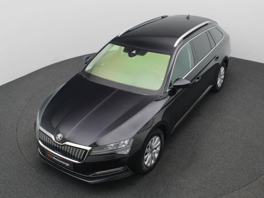 Skoda Superb Combi 1.4 TSI iV Business Edition Plus 218PK DSG full led, trekhaak, cruise control met travel as... ActivLease financial lease