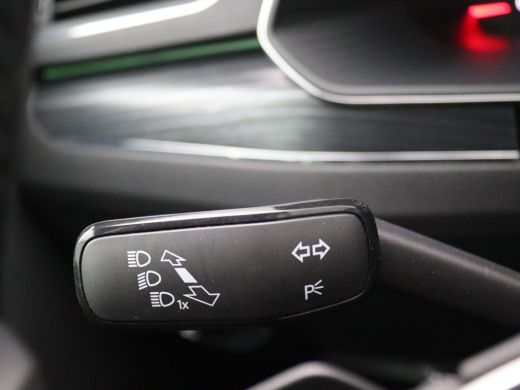 Skoda Superb Combi 1.4 TSI iV Business Edition Plus 218PK DSG full led, trekhaak, cruise control met travel as... ActivLease financial lease