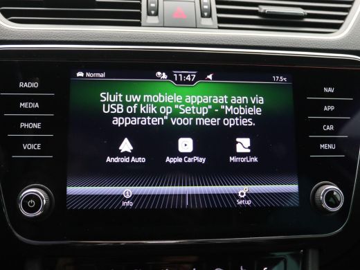 Skoda Superb Combi 1.4 TSI iV Business Edition Plus 218PK DSG full led, trekhaak, cruise control met travel as... ActivLease financial lease
