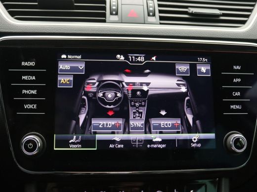 Skoda Superb Combi 1.4 TSI iV Business Edition Plus 218PK DSG full led, trekhaak, cruise control met travel as... ActivLease financial lease