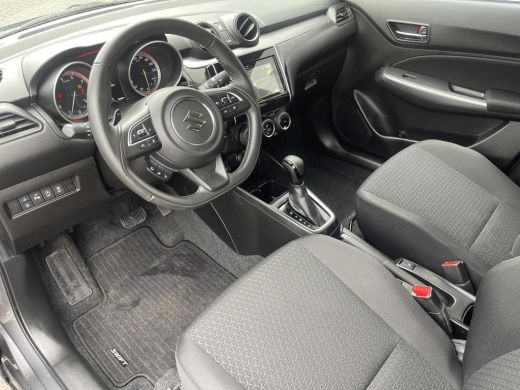 Suzuki Swift 1.2 Style Smart Hybrid Automaat | Climate Control | Navigatiesysteem | Stoelverwarming | Achterui... ActivLease financial lease