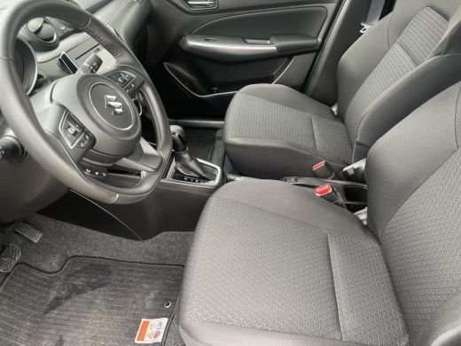 Suzuki Swift 1.2 Style Smart Hybrid Automaat | Climate Control | Navigatiesysteem | Stoelverwarming | Achterui... ActivLease financial lease