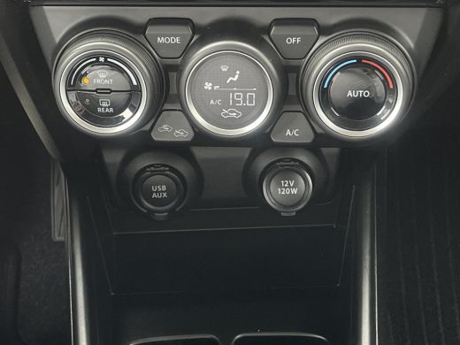 Suzuki Swift 1.2 Style Smart Hybrid Automaat | Climate Control | Navigatiesysteem | Stoelverwarming | Achterui... ActivLease financial lease