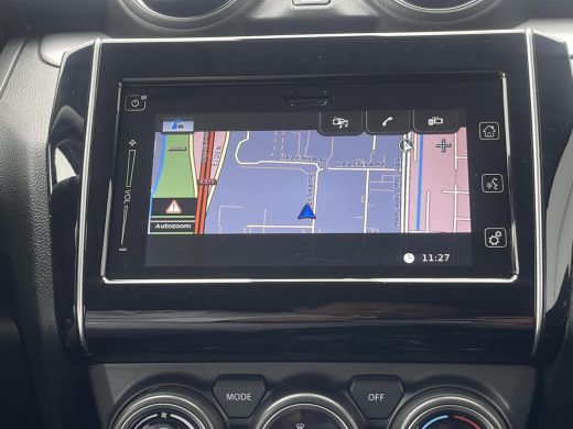 Suzuki Swift 1.2 Style Smart Hybrid Automaat | Climate Control | Navigatiesysteem | Stoelverwarming | Achterui... ActivLease financial lease