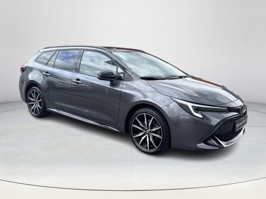 Toyota Corolla Touring Sports Hybrid 200 GR Sport | 06-10141018 Voor meer informatie ActivLease financial lease