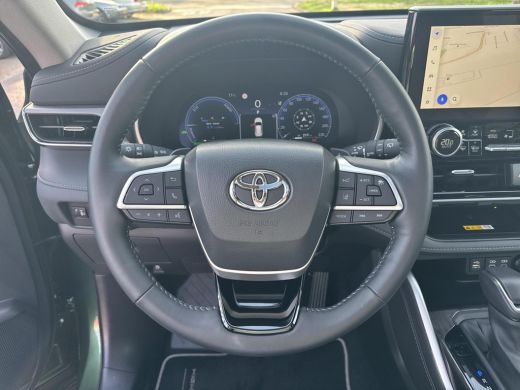 Toyota highlander 2.5 AWD Hybrid Premium | 06-10141018 Voor meer informatie ActivLease financial lease