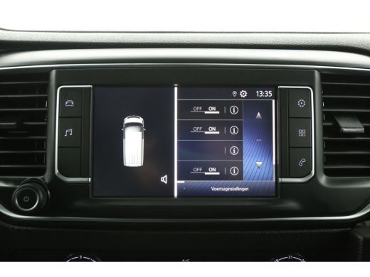 Toyota ProAce Worker 2.0 L2H1 145PK Airco Cruise Carplay 3 Persoons Parkeersensoren Schuifdeur ActivLease financial lease