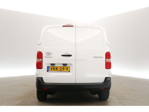 Toyota ProAce Worker 2.0 L2H1 145PK Airco Cruise Carplay 3 Persoons Parkeersensoren Schuifdeur ActivLease financial lease