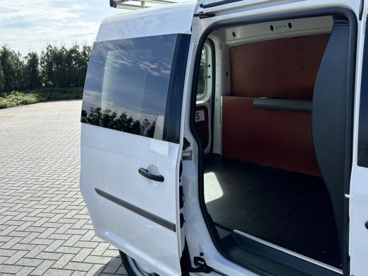 Volkswagen Caddy 1.4 TSI 125 PK AUTOMAAT / L1H1 / BENZINE !! / BPM VRIJ / 1e. EIG / TREKHAAK / IMPERIAAL / AIRCO /... ActivLease financial lease