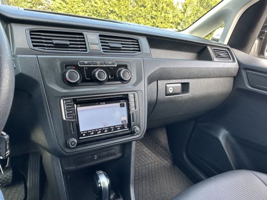 Volkswagen Caddy 1.4 TSI 125 PK AUTOMAAT / L1H1 / BENZINE !! / BPM VRIJ / 1e. EIG / TREKHAAK / IMPERIAAL / AIRCO /... ActivLease financial lease