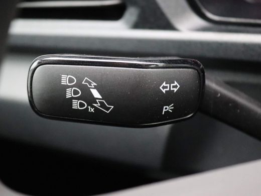 Volkswagen Caddy Cargo 2.0 TDI Comfort 102PK Parkeerhulp achter, cruise control, App-Connect, airco, elek. spiegels ActivLease financial lease