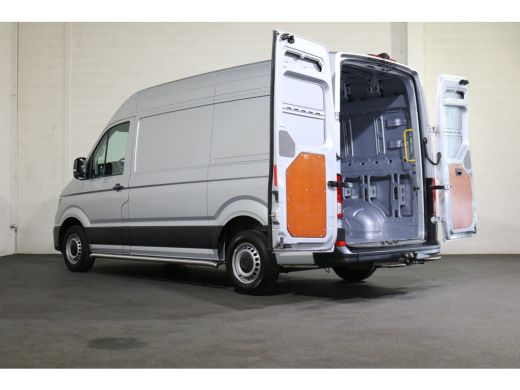 Volkswagen Crafter 2.0 TDI 140pk L3 H3 Automaat Airco Navigatie Trekhaak ActivLease financial lease