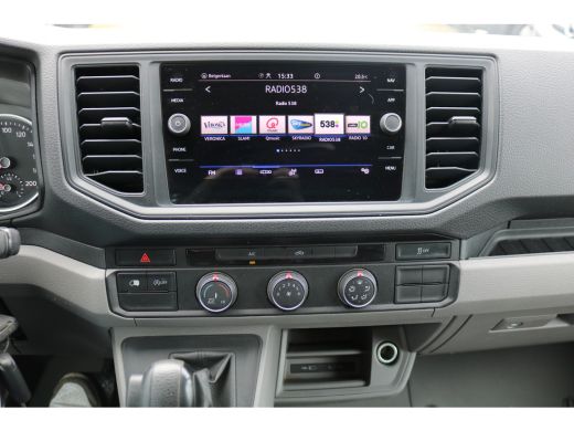 Volkswagen Crafter 2.0 TDI 140pk L3 H3 Automaat Airco Navigatie Trekhaak ActivLease financial lease