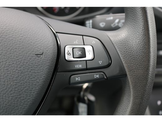 Volkswagen Crafter 2.0 TDI 140pk L3 H3 Automaat Airco Navigatie Trekhaak ActivLease financial lease