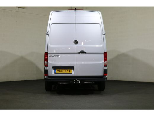 Volkswagen Crafter 2.0 TDI 140pk L3 H3 Automaat Airco Navigatie Trekhaak ActivLease financial lease