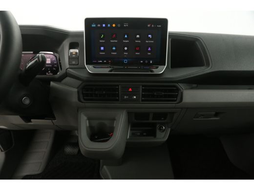 Volkswagen Crafter 2.0 TDI DSG HIGHLINE EXCLUSIVE L3H3 | FACELIFT MODEL | BPM VRIJ | NIEUW 3000KG TREKHAAK VIRTUAL A... ActivLease financial lease