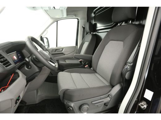 Volkswagen Crafter 2.0 TDI DSG HIGHLINE EXCLUSIVE L3H3 | FACELIFT MODEL | BPM VRIJ | NIEUW 3000KG TREKHAAK VIRTUAL A... ActivLease financial lease