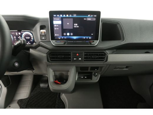 Volkswagen Crafter 2.0 TDI DSG HIGHLINE EXCLUSIVE L3H3 | FACELIFT MODEL | BPM VRIJ | NIEUW 3000KG TREKHAAK VIRTUAL A... ActivLease financial lease