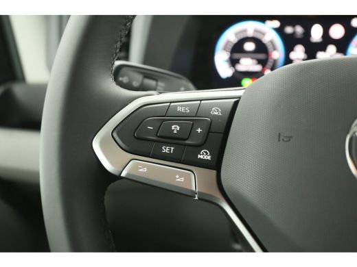 Volkswagen Crafter 2.0 TDI DSG HIGHLINE EXCLUSIVE L3H3 | FACELIFT MODEL | BPM VRIJ | NIEUW 3000KG TREKHAAK VIRTUAL A... ActivLease financial lease