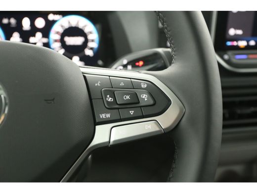 Volkswagen Crafter 2.0 TDI DSG HIGHLINE EXCLUSIVE L3H3 | FACELIFT MODEL | BPM VRIJ | NIEUW 3000KG TREKHAAK VIRTUAL A... ActivLease financial lease