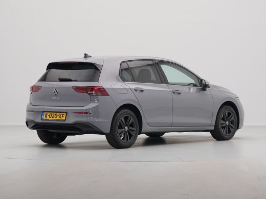 Volkswagen Golf 1.0 TSI 110pk Life Navigatie Pdc Acc Lm Velgen 281 ActivLease financial lease