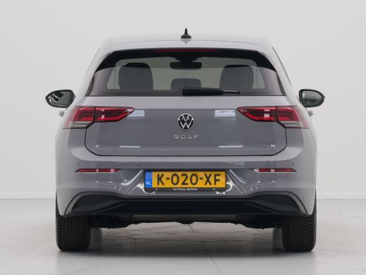 Volkswagen Golf 1.0 TSI 110pk Life Navigatie Pdc Acc Lm Velgen 281 ActivLease financial lease