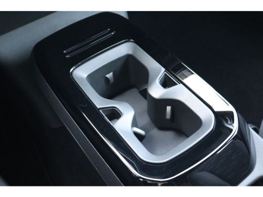 Volkswagen ID.4 Pro 77 kWh | Cruise Control | Achteruitrijcamera | Navigatie | Stoelverwarming | ActivLease financial lease