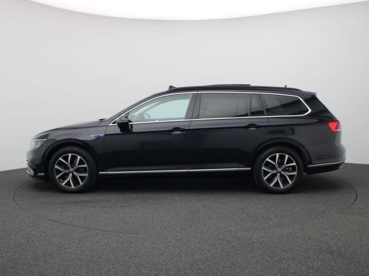 Volkswagen Passat Variant 1.4 TSI PHEV GTE Business 218PK DSG full led, adaptive cruise met travel assist, stoelver... ActivLease financial lease