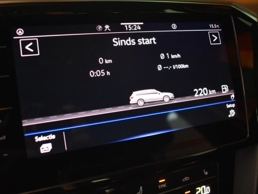 Volkswagen Passat Variant 1.5 TSI R-Line Business + Automaat/DSG | 100% Dealeronderhouden | Panorama-dak | Trekhaak... ActivLease financial lease