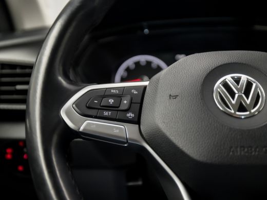 Volkswagen T-Cross 1.0 TSI Sport Automaat (APPLE CARPLAY, ADAPTIVE CRUISE, SPORTSTOELEN, ELEK PAKKET, LM VELGEN, ARM... ActivLease financial lease