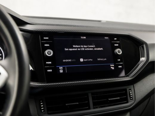 Volkswagen T-Cross 1.0 TSI Sport Automaat (APPLE CARPLAY, ADAPTIVE CRUISE, SPORTSTOELEN, ELEK PAKKET, LM VELGEN, ARM... ActivLease financial lease