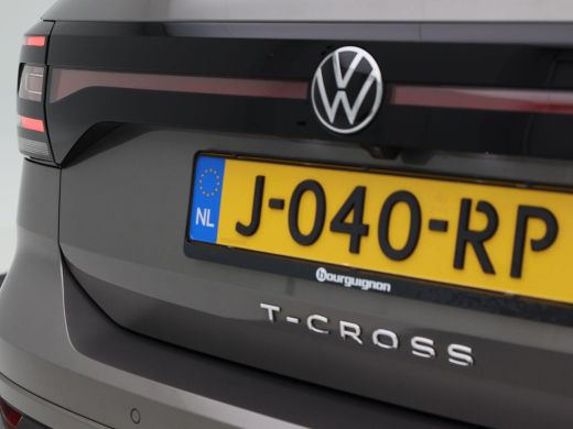 Volkswagen T-Cross 1.5 TSi 150 Pk Automaat R-Line | Full LED | Navigatie | Camera | 18 Inch | Privacy Glass | Adapti... ActivLease financial lease