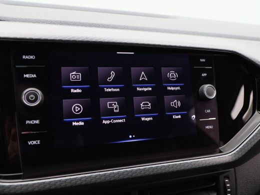 Volkswagen T-Cross 1.5 TSi 150 Pk Automaat R-Line | Full LED | Navigatie | Camera | 18 Inch | Privacy Glass | Adapti... ActivLease financial lease