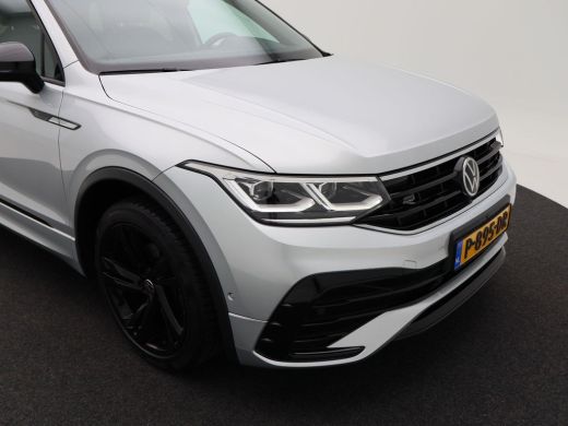 Volkswagen Tiguan 1.5 TSi 150 Pk Automaat R-Line Business+ | Full LED | Panoramadak | Black Style | Camera | Naviga... ActivLease financial lease