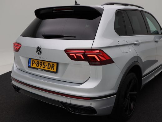 Volkswagen Tiguan 1.5 TSi 150 Pk Automaat R-Line Business+ | Full LED | Panoramadak | Black Style | Camera | Naviga... ActivLease financial lease