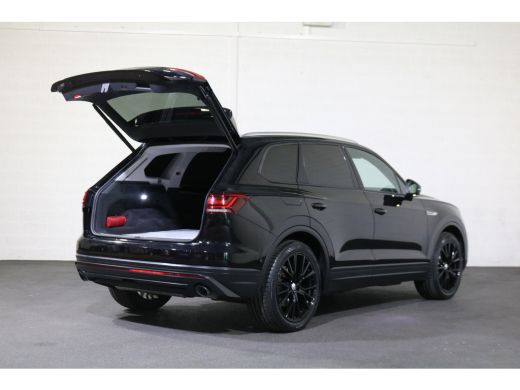 Volkswagen Touareg 3.0 TDI V6 Grijs Kenteken Bpm Vrij ActivLease financial lease