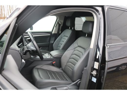 Volkswagen Touareg 3.0 TDI V6 Grijs Kenteken Bpm Vrij ActivLease financial lease