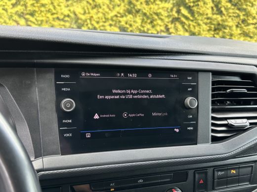 Volkswagen Transporter 2.0 TDI HIGHLINE+ / L2H1 / TREKHAAK / NAVI / CRUISE / AIRCO / PDC / APPLE CARPLAY / ANDROID ActivLease financial lease