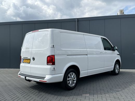 Volkswagen Transporter 2.0 TDI HIGHLINE+ / L2H1 / TREKHAAK / NAVI / CRUISE / AIRCO / PDC / APPLE CARPLAY / ANDROID ActivLease financial lease
