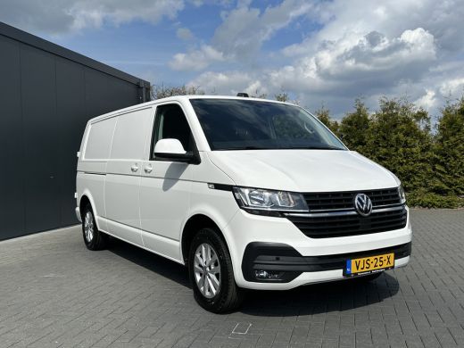 Volkswagen Transporter 2.0 TDI HIGHLINE+ / L2H1 / TREKHAAK / NAVI / CRUISE / AIRCO / PDC / APPLE CARPLAY / ANDROID ActivLease financial lease