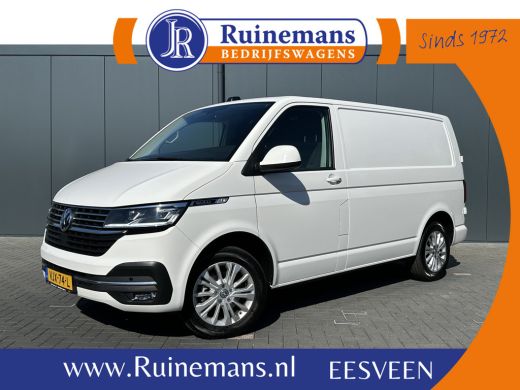 Volkswagen Transporter 2.0 TDI / L1H1 / BULLI / TREKHAAK / VIRTUAL / SOFTCLOSE / CAMERA / ADAPTIVE CRUISE / CARPLAY Volkswagen Transporter 2.0 TDI / L1H1 / BULLI / TREKHAAK / VIRTUAL / SOFTCLOSE / CAMERA / ADAPTIVE CRUISE / CARPLAY