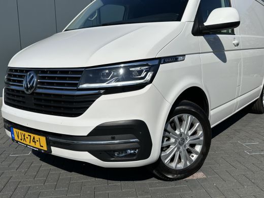 Volkswagen Transporter 2.0 TDI / L1H1 / BULLI / TREKHAAK / VIRTUAL / SOFTCLOSE / CAMERA / ADAPTIVE CRUISE / CARPLAY ActivLease financial lease