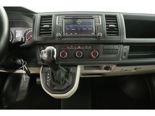 Volkswagen Transporter 2.0 TDI L2H1 150PK DSG Automaat Airco Cruise Carplay Navigatie PDC Elektrpakket ActivLease financial lease