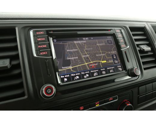 Volkswagen Transporter 2.0 TDI L2H1 150PK DSG Automaat Airco Cruise Carplay Navigatie PDC Elektrpakket ActivLease financial lease