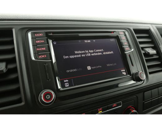 Volkswagen Transporter 2.0 TDI L2H1 150PK DSG Automaat Airco Cruise Carplay Navigatie PDC Elektrpakket ActivLease financial lease