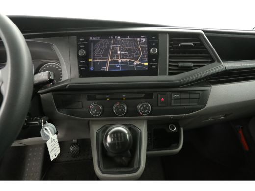 Volkswagen Transporter 2.0 TDI L2H1 Airco Cruise Carplay 2xSchuifdeur Navigatie PDC 3 Persoons Elektrpakket ActivLease financial lease