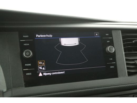 Volkswagen Transporter 2.0 TDI L2H1 Airco Cruise Carplay 2xSchuifdeur Navigatie PDC 3 Persoons Elektrpakket ActivLease financial lease