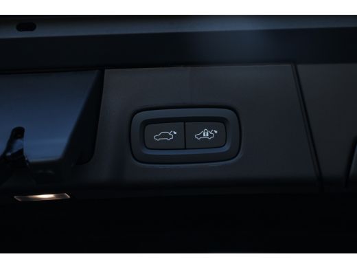 Volvo  V90 Volvo T8 AWD Ultra Dark | Luchtvering | Bowers&Wilkins | Massage+Ventilatie | Nappaleder | 360 Ca... ActivLease financial lease