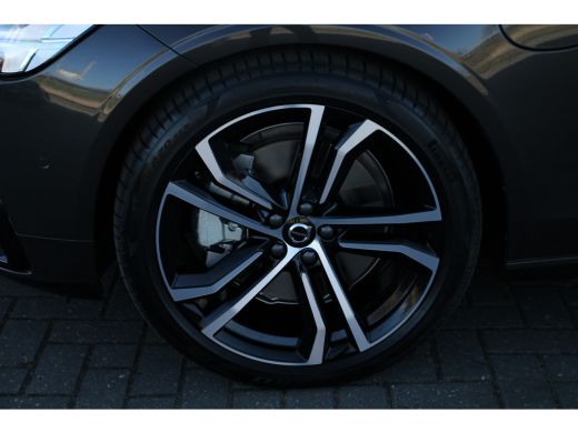 Volvo  V90 Volvo T8 AWD Ultra Dark | Luchtvering | Bowers&Wilkins | Massage+Ventilatie | Nappaleder | 360 Ca... ActivLease financial lease