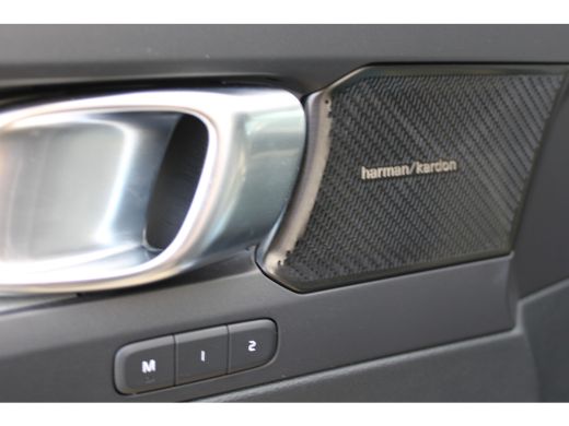 Volvo  XC40 1.5 T4 Recharge R-Design Expression | 360° Camera | Elektrisch glazen panorama-dak | Elektrisch v... ActivLease financial lease